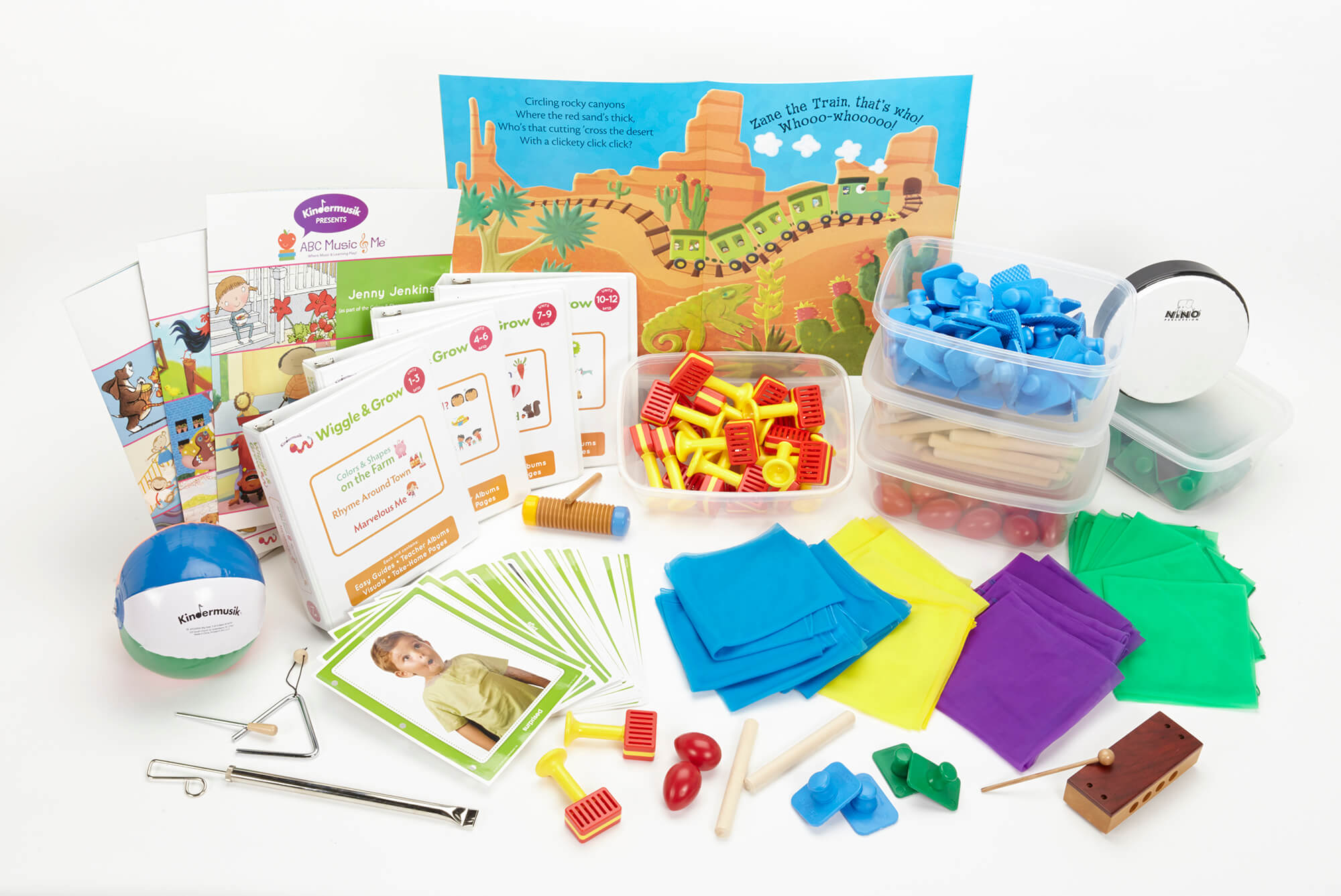 Photo_Kindermusik-Schools_Product_Image-WG-CurriculumKit-13-00-00015